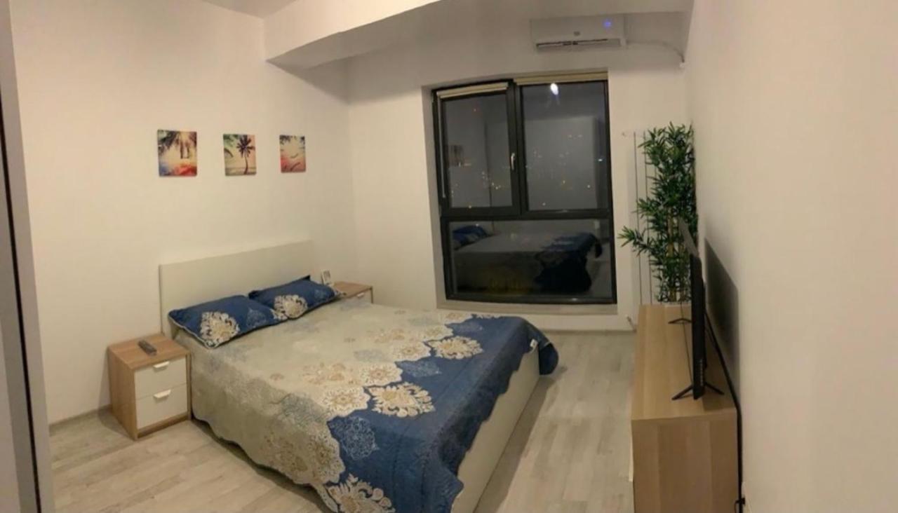 Retreat Luxury Apartment Near Presidential Palace Bukarest Exteriör bild